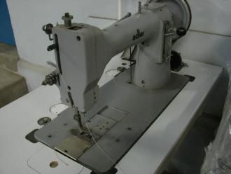 Machine à coudre plate Adler 104-64